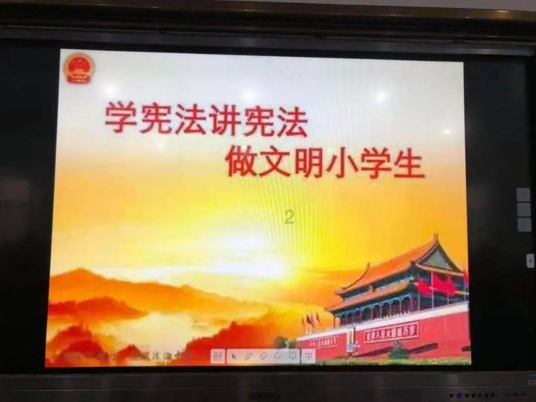 毁灭战士4